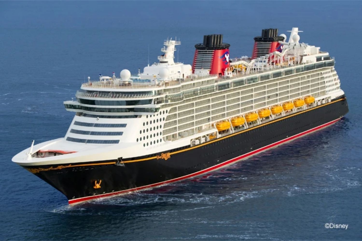 Disney Dream, Crucero