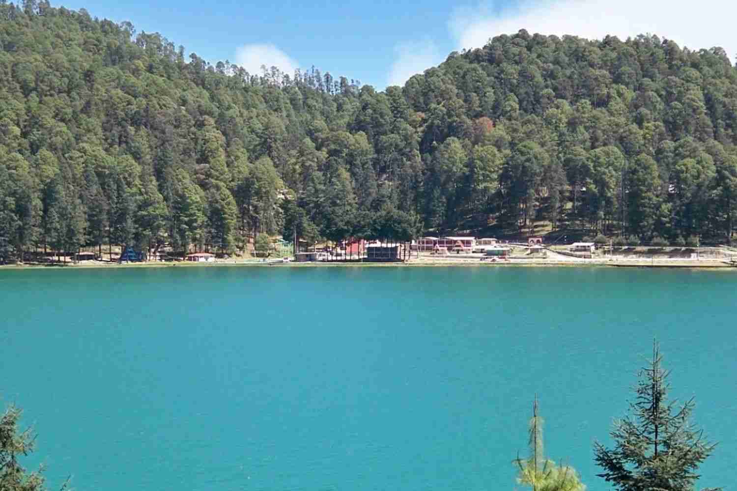 Los Azufres Aguas Termales y Senderismo